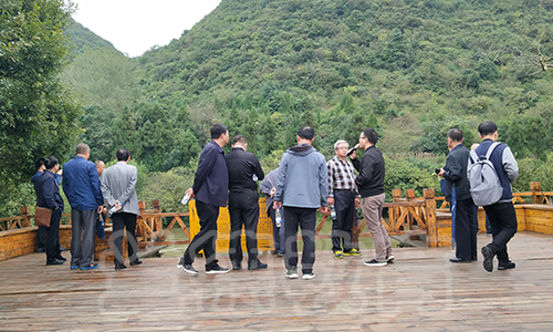 1539670483275167.jpg IMG_20180926_151713.jpg