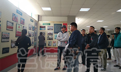 1542761879109858.jpg 757060709015777532.jpg