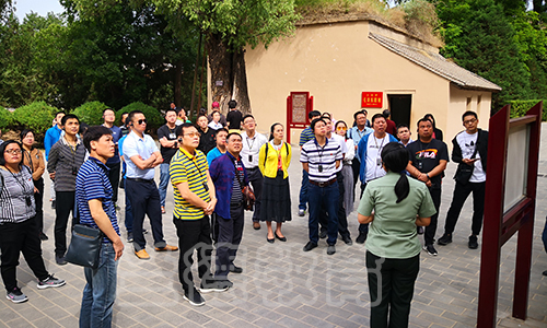 1562635067365759.jpg 鹿寨县党性教育专题班00016449.jpg