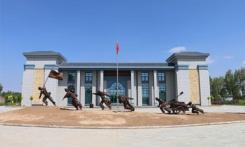 补浪河女子民兵治沙连基地-500.jpg