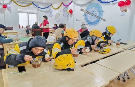 1751764837724605.jpg 碑林区“骑手友好街区”服务中心.jpg