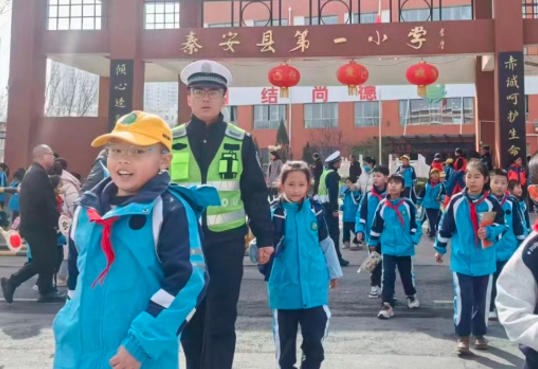 秦安县第一小学.jpg