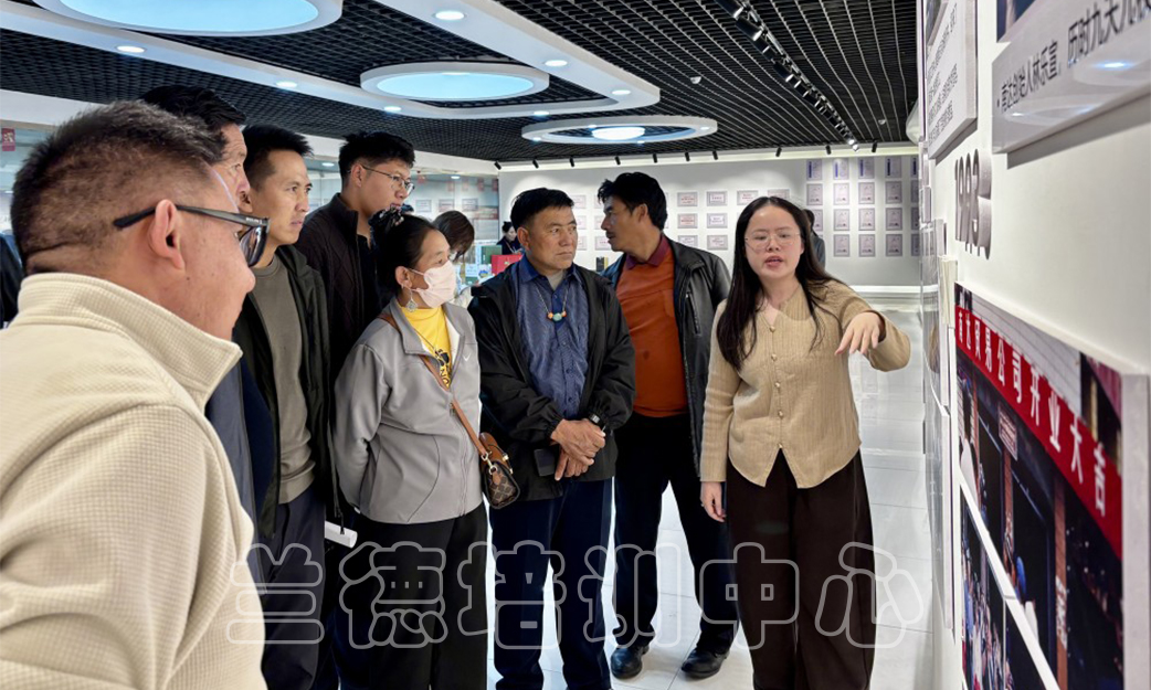 1762308285253898.jpg 1762308285253898.jpg