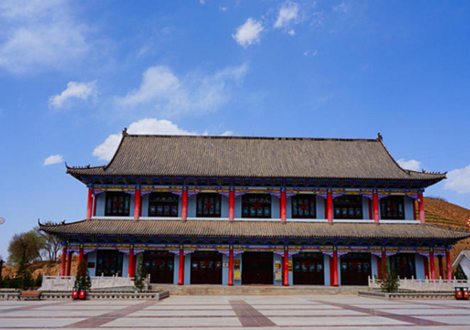 1780698654704352.jpg 山城堡战役纪念馆.jpg